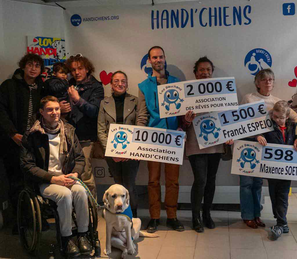 L’association Handi’chiens Lyon collecte beaucoup de bouchons d’amour sur sa région !